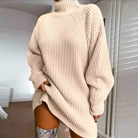 Oversized Cream Knit Sweater ❄️ - Picture 1 of 4